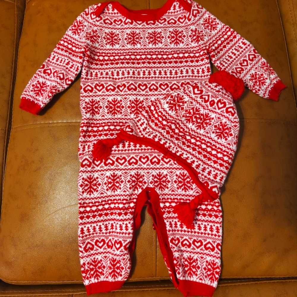 Holiday Spirit Onesie Set
